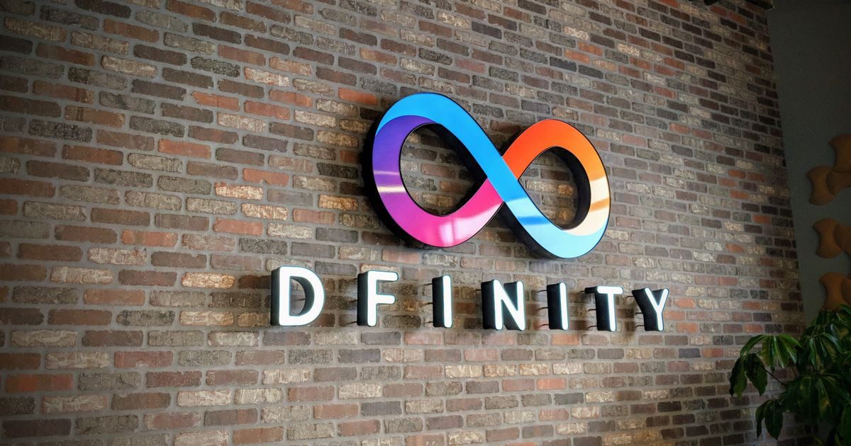 DFinity logo