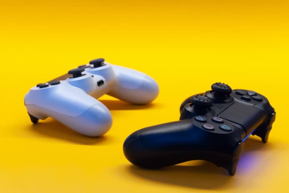 Video game pads